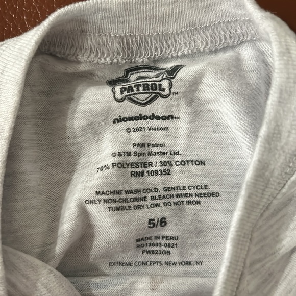 Paw Patrol t shirt - Picture 3 of 3